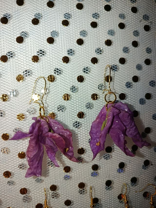 Pendientes hechos a mano pez azul y rojo