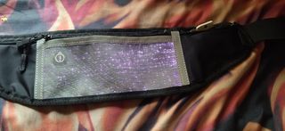 Riñonera con luces LED RGB