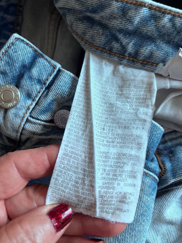 Pantalón vaquero Pull&Bear desgastado