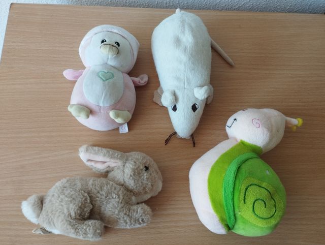 Set di vari animali di peluche