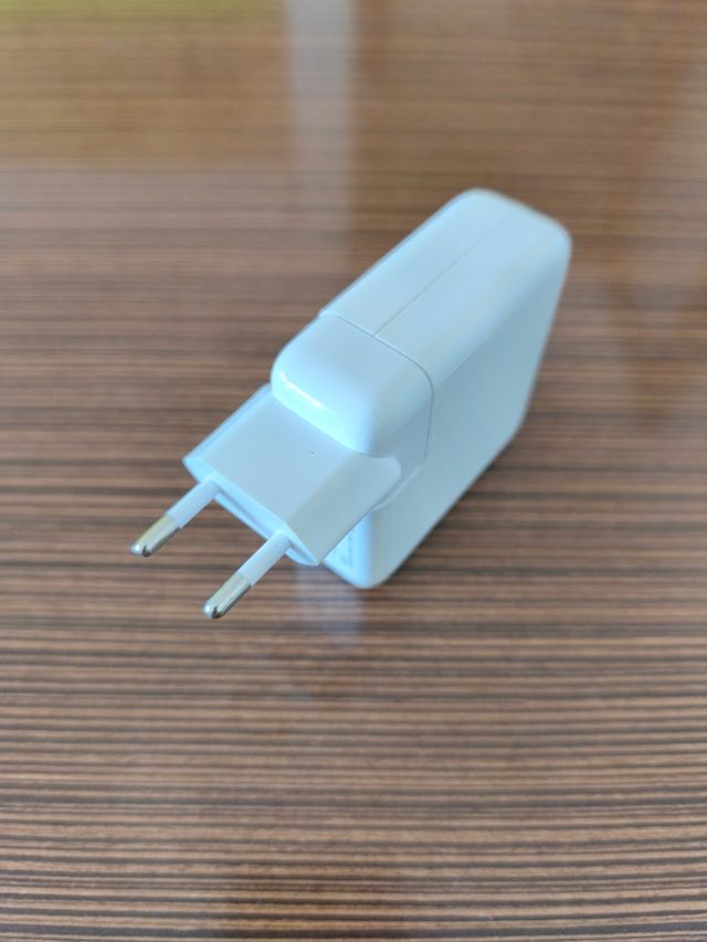 Cargador USB C 61W para Apple