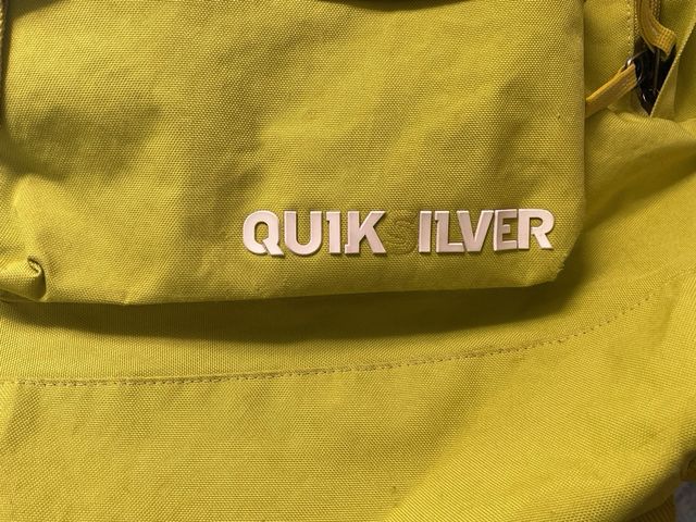Mochila Quiksilver Amarilla