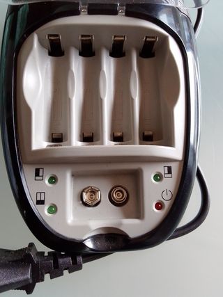 Caricabatterie Beghelli 500