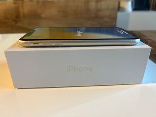 iPhone 11 64 GB
