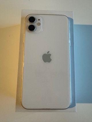 iPhone 11 64 GB