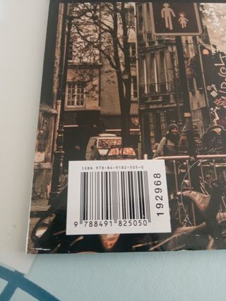 Français A2.2. 4 Secundaria. Adomania