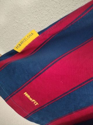 Camiseta FC Barcelona Nike Talla XL para 15 años