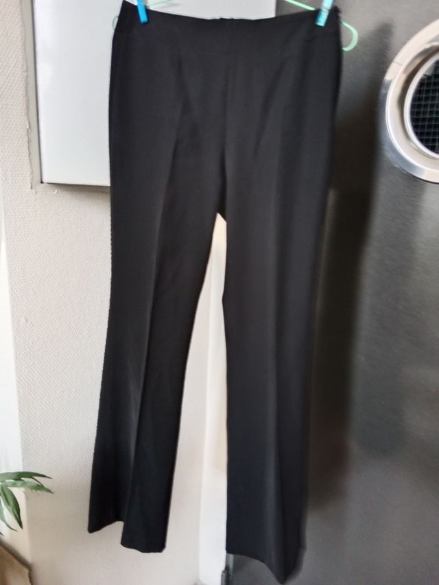 Pantalón recto Zara Woman negro