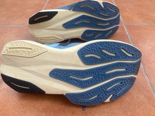 Zapatillas New Balance FuelCell RC Elite v2 Azul/V