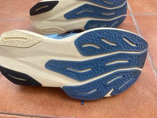 Zapatillas New Balance FuelCell RC Elite v2 Azul/V