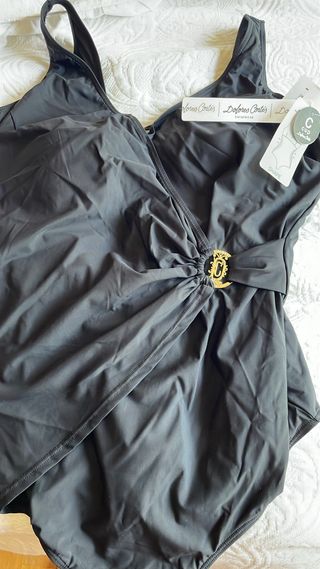 TRAJE DE BAÑO NUEVO “Dolores Cortes