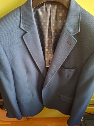 Chaqueta azul, muy elegante apenas usada