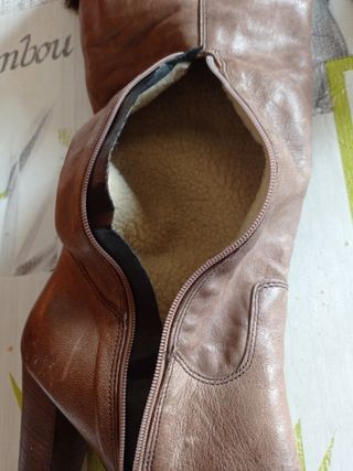 Stivali in pelle con pelliccia tacco10 num40