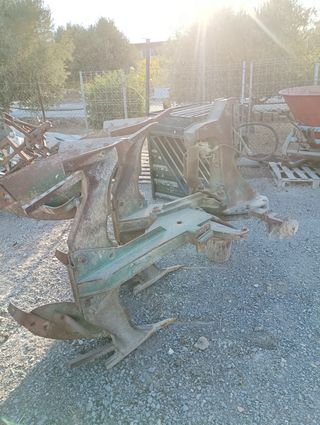 Vertedera hidráulica