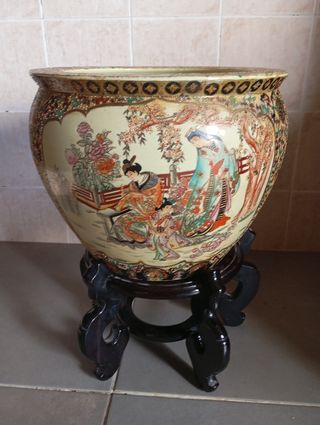 Pecera Satsuma antigua