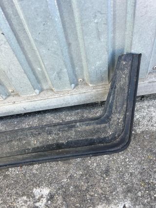 Spoiler / Aileron Peugeot 205 GTI Fase 1