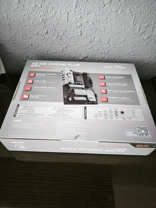 MSI X670E Gaming Plus WiFi DDR5 Placa Base