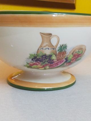 Frutero de porcelana con pie