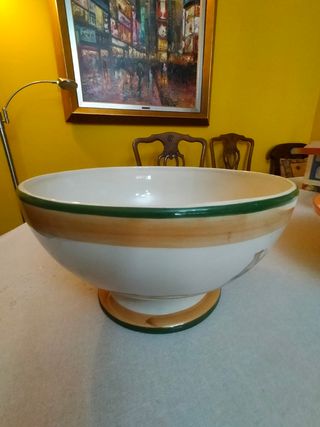 Frutero de porcelana con pie