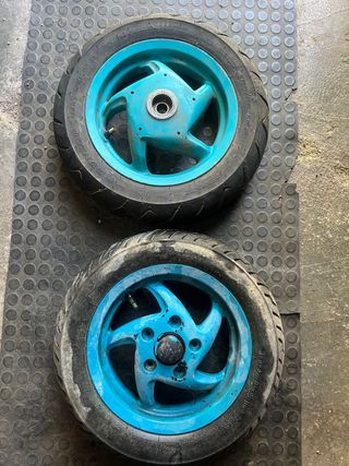 Llantas Piaggio Zip SP Copa
