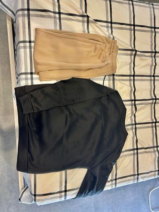Conjunto chándal beige y negro