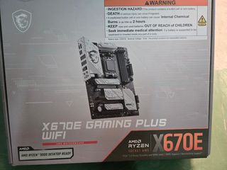 MSI X670E GAMING PLUS Gaming WiFi placa base
