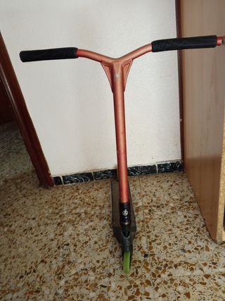 Patín de skate  en perfecto estado