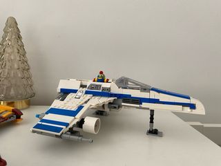 LEGO Star Wars Ala-E Nueva República 75364