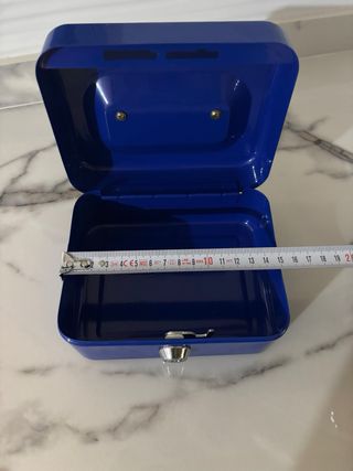 Caja de seguridad azul metálica