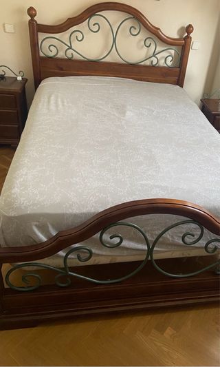 Dormitorio matrimonio madera y forja