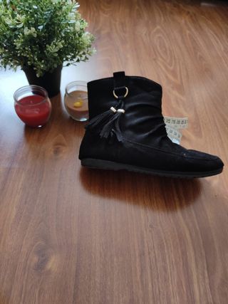 Botas negras primark.