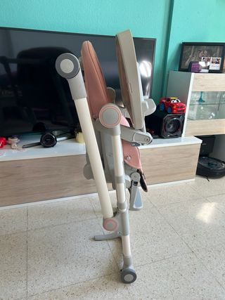 Trona plegable para bebé color rosa