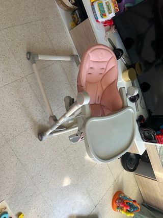 Trona plegable para bebé color rosa