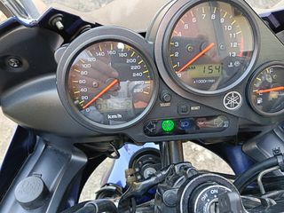 Yamaha FZS 1000 fazer