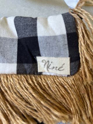 Bolso bandolera Niné cuadros blanco y negro