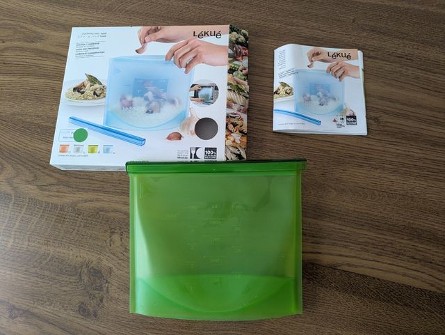 Bolsa de silicona verde Lekue