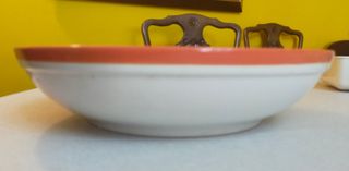 Frutero o fuente con borde naranja