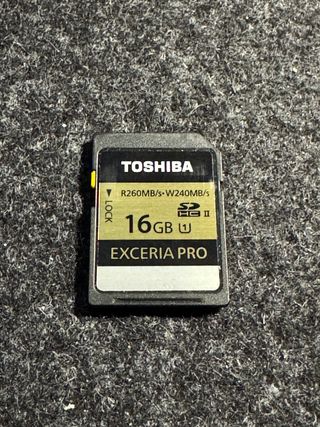 Tarjeta SD Toshiba Exceria Pro 16GB