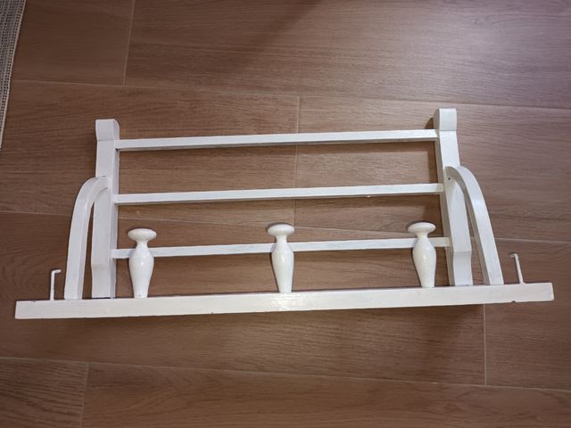 Perchero de vintage blanco,muy coqueto!