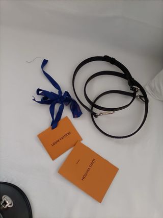 Bolso Louis Vuitton Negro Cilindro