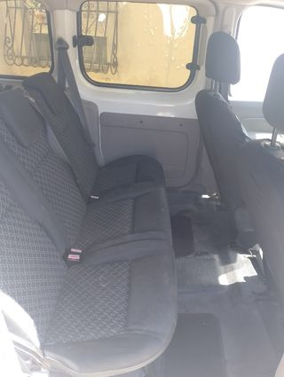 Renault Kangoo 2012