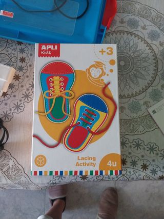 Juego Apli para atarse los cordones +3