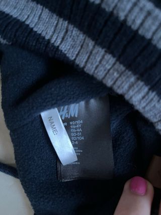 Gorro infantil estrellitas azul y gris