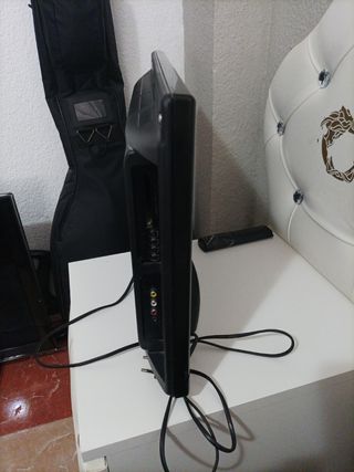 Oki 22 HD TV con HDMI