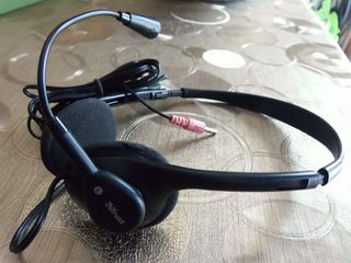 Auriculares con micrófono Trust