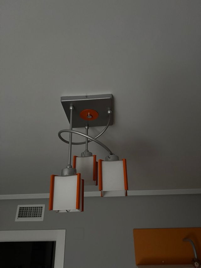 Lámpara Infantil Techo Naranja y Blanca