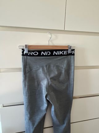 Mallas Nike Pro grises PRECIO NEGOCIABLE 