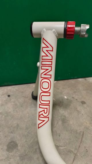 Rodillo MINOURA GT750