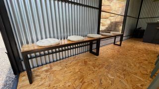 Panche in ferro nero con legno verniciato