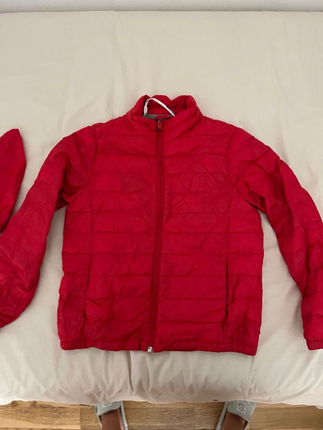 Plumífero infantil rojo